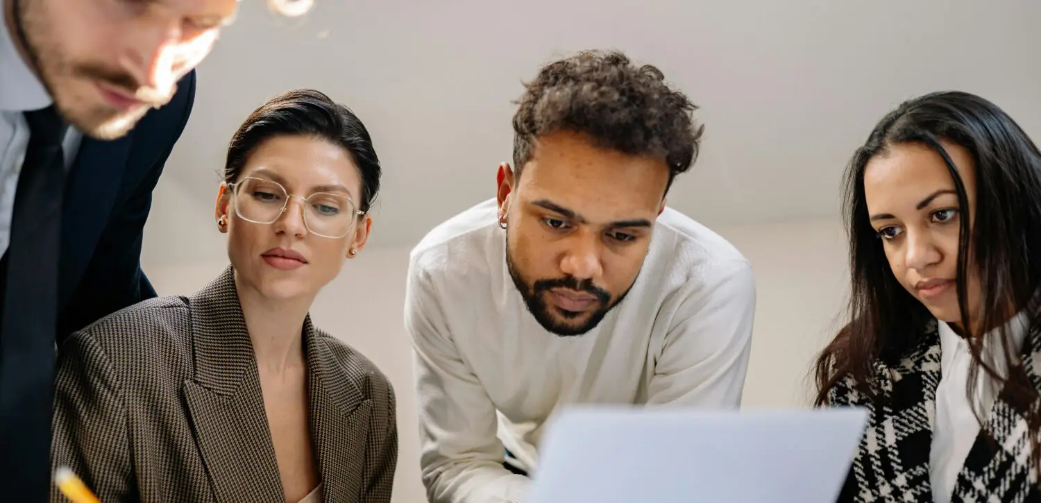 Accountability vs Micromanagement: How Great Leaders Hold Employees Accountable featured image