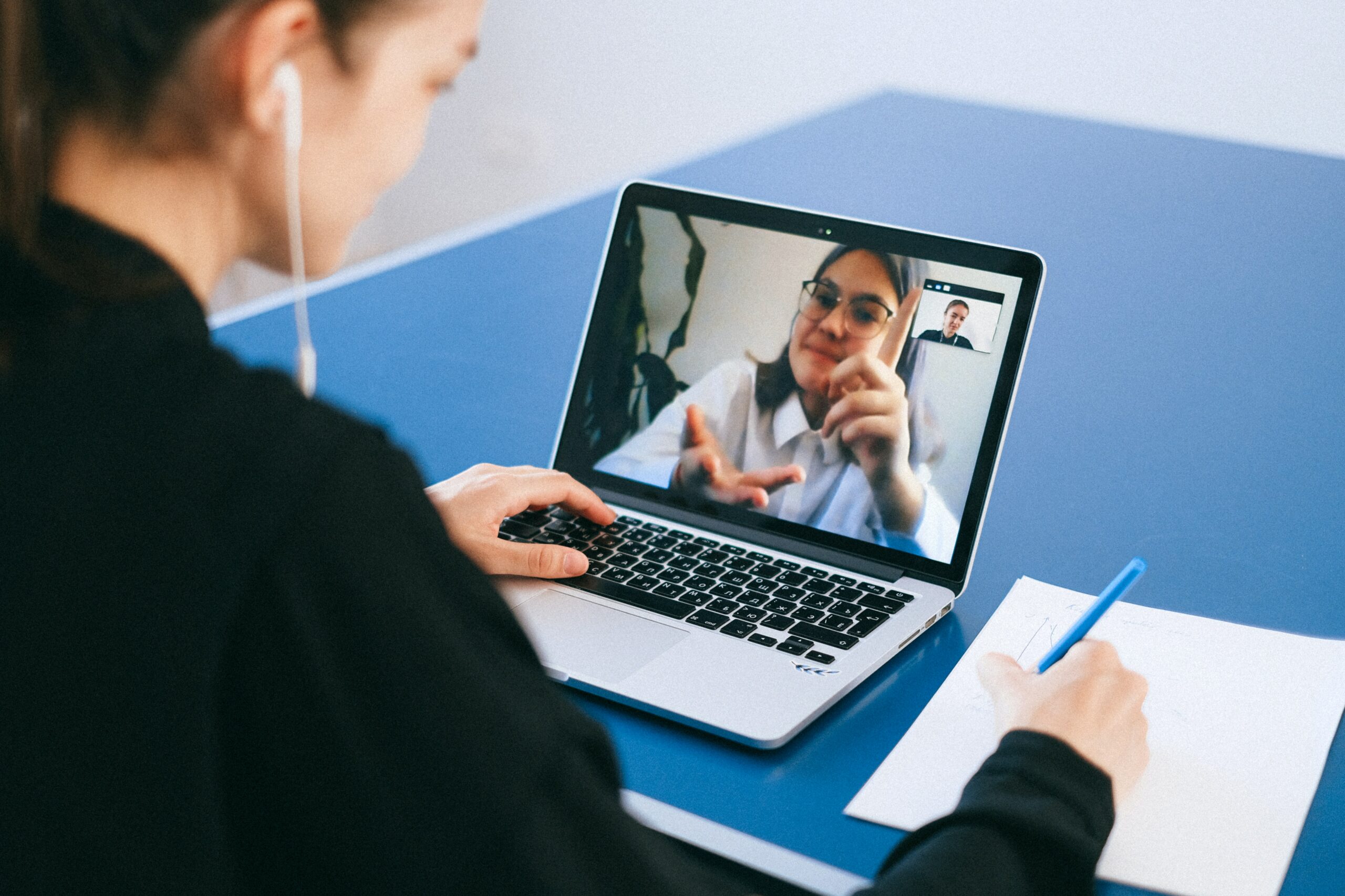 Insights for Managing Your Remote Team featured image